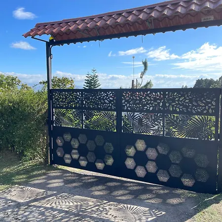 Parque Nacional Volcan Poas Cabana Abby Bajos del Tigre Exterior photo